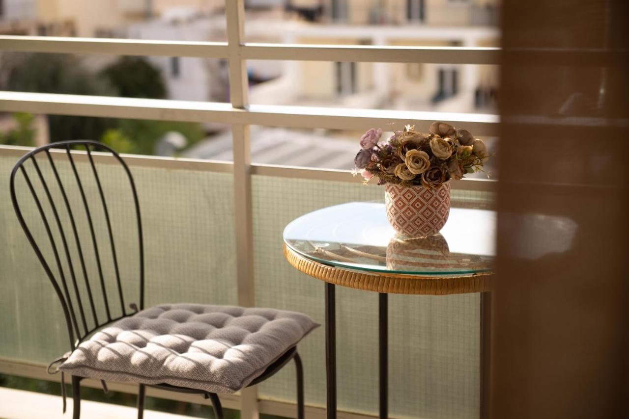 Dimantheo Apartment Athena Bagian luar foto