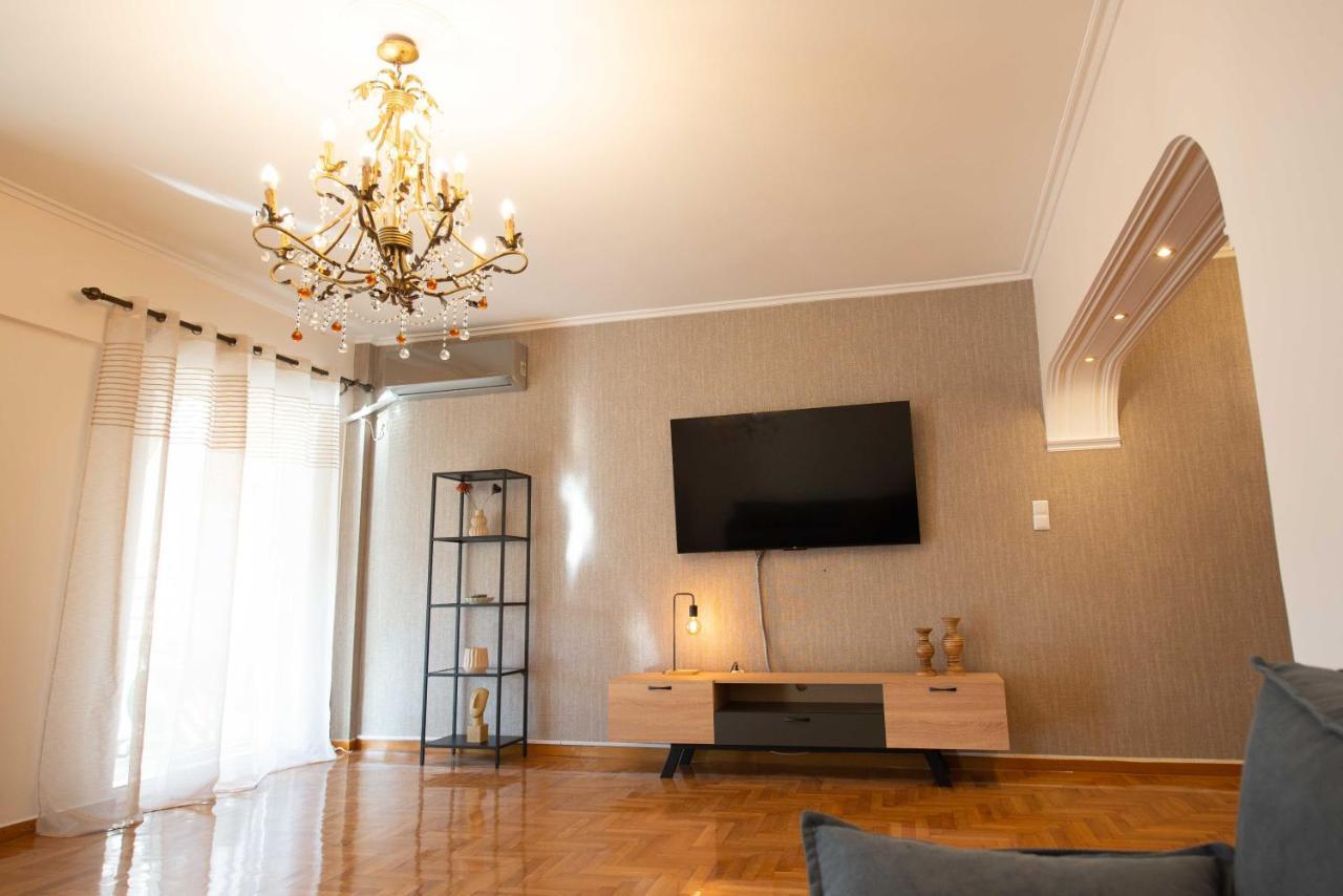 Dimantheo Apartment Athena Bagian luar foto