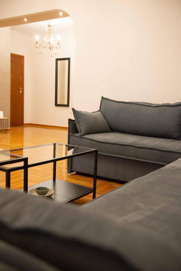 Dimantheo Apartment Athena Bagian luar foto